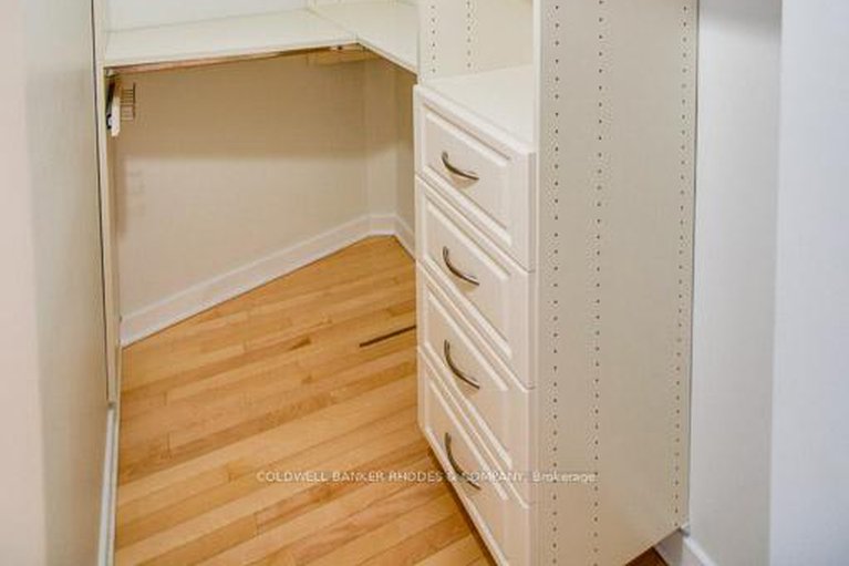 29433003/401-320-parkdale-avenue/ottawa-west/ottawa/ontario/K1Y4X9_15