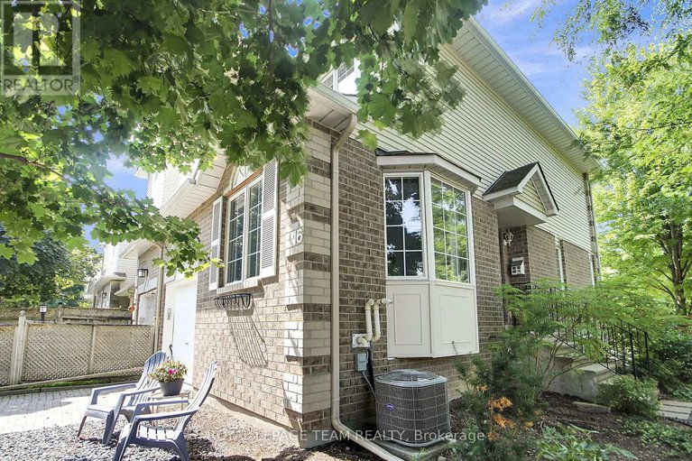 28617518/16-riverbank-court/stittsville-central/ottawa/ontario/K2S1V7_3