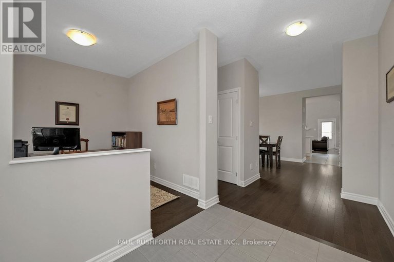 29677924/101-red-rock-lane/half-moon-bay/ottawa/ontario/K2J6H2_5