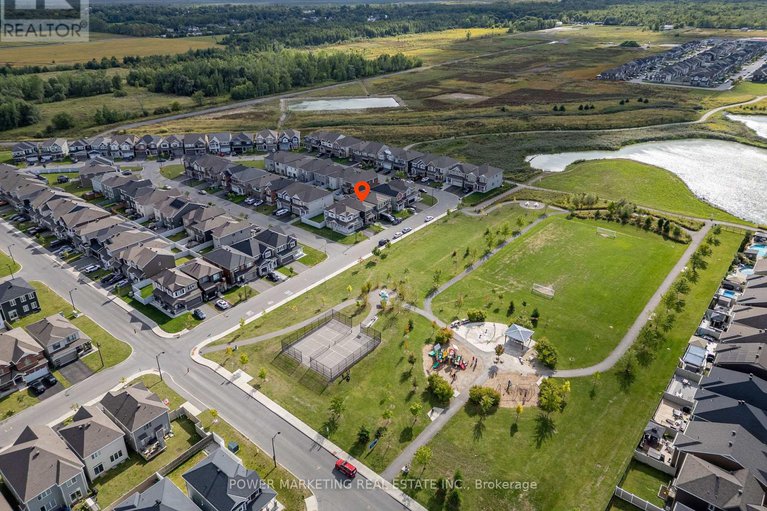 29041000/815-henslows-circle/avalon-west/ottawa/ontario/K4A5H6_31