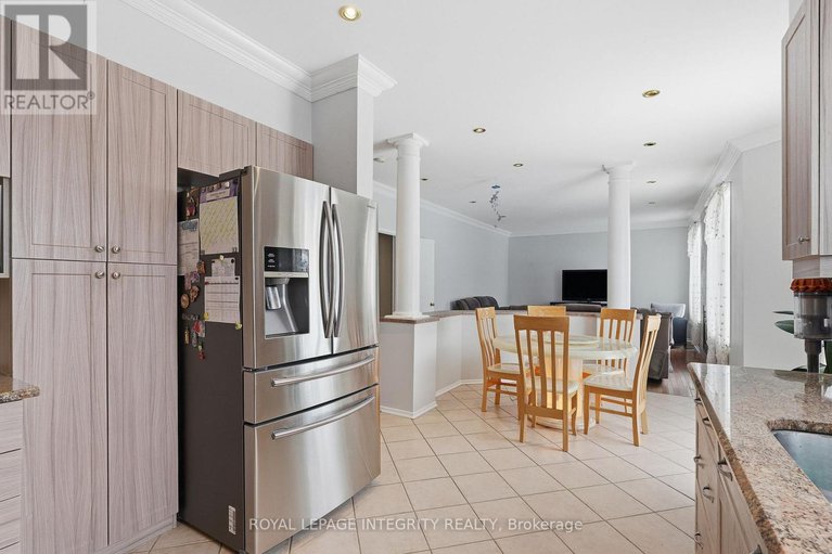 29440005/2104-sandy-oaks-drive/orleans-village/ottawa/ontario/K1W1H5_14