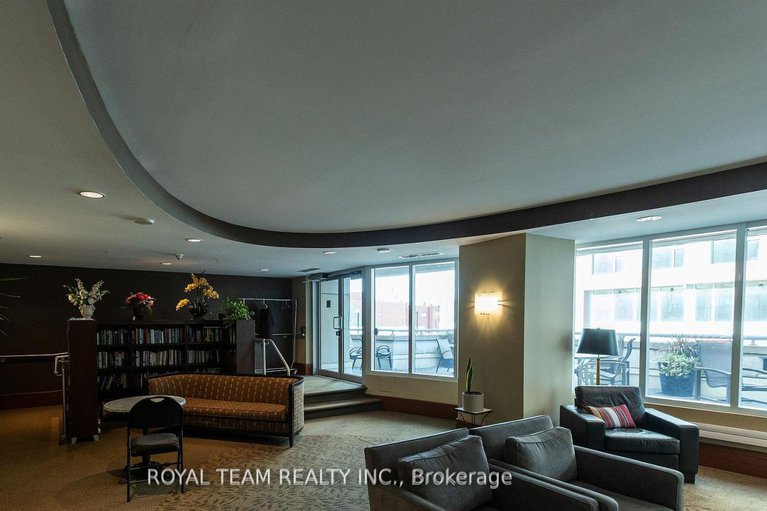28326120/1903-234-rideau-street/sandy-hill/ottawa/ontario/K1N0A9_20