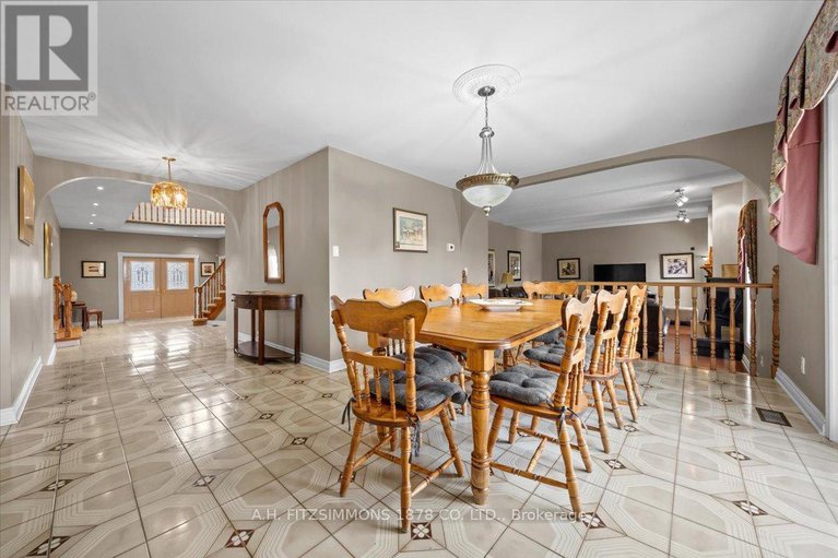 29009459/1538-claymor-avenue/carleton-heights/ottawa/ontario/K2C1T1_17
