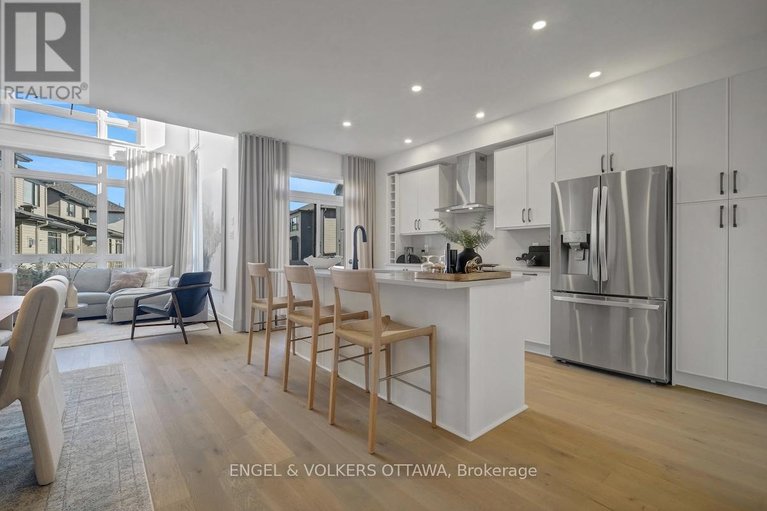 29008801/2006-allegrini-terrace/emerald-meadowstrailwest/ottawa/ontario/K2S2S7_16