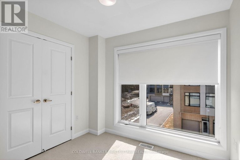 29585557/77-cherry-blossom-private/redwood-park/ottawa/ontario/K2H6Z9_11