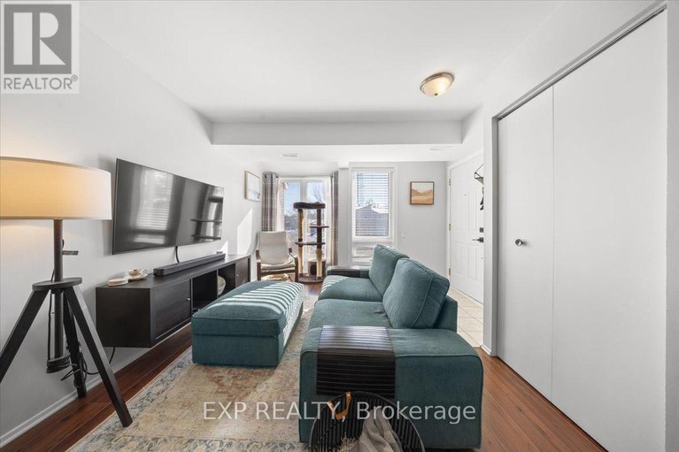 29397817/b-207-woodfield-drive/tanglewood/ottawa/ontario/K2G4P2_6