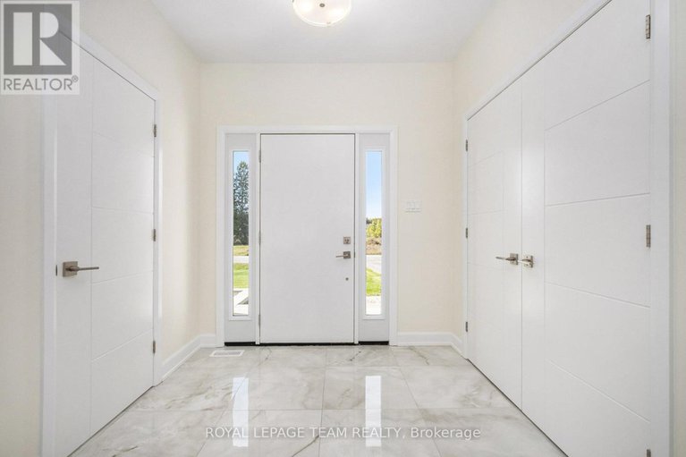 29091890/114-maplestone-drive/north-grenville-twp-kemptville-east/north-grenville/ontario/K0G1J0_6