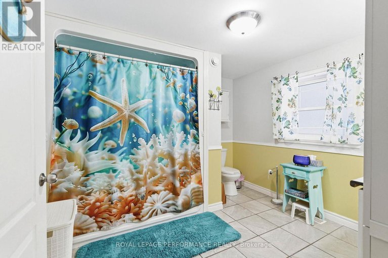 29238691/6149-poirier-avenue/south-glengarry-charlottenburgh-twp/south-glengarry/ontario/K0C2J0_21