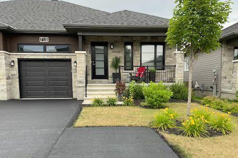 29474094/715-azure-street/village-of-russell/russell/ontario/K4R0E5_41