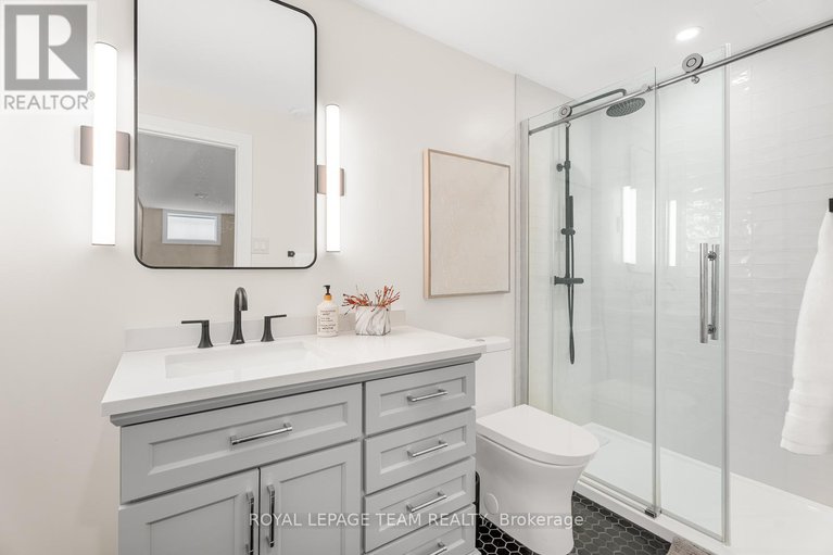 28299932/83-birch-avenue/manor-park/ottawa/ontario/K1K3G7_30