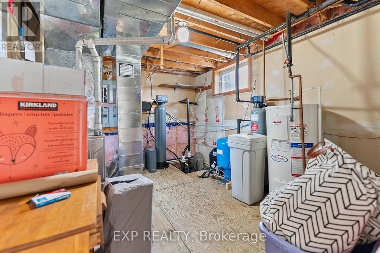 29648094/1629-white-lake-road/mcnabbraeside-twps/mcnabbraeside/ontario/K7S3G9_38