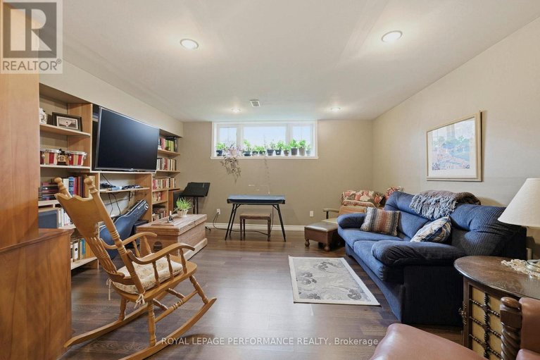 29593510/18353-lana-drive/south-glengarry-charlottenburgh-twp/south-glengarry/ontario/K6H7L9_31