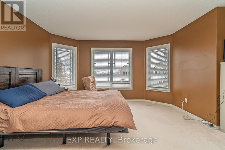 29098665/132-grovemont-drive/strandherd/ottawa/ontario/K2G6Z9_17