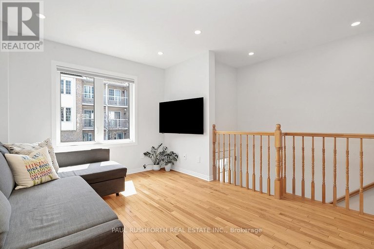 29651797/137-fordham-private/central-park/ottawa/ontario/K2C4G5_6