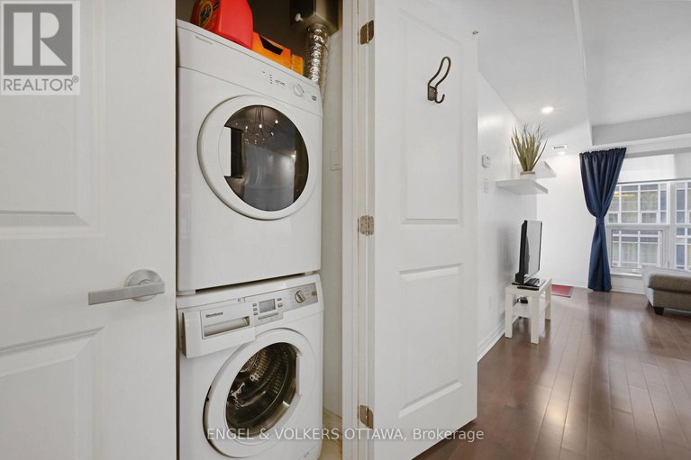 28875883/707-195-besserer-street/sandy-hill/ottawa/ontario/K1N0B6_28