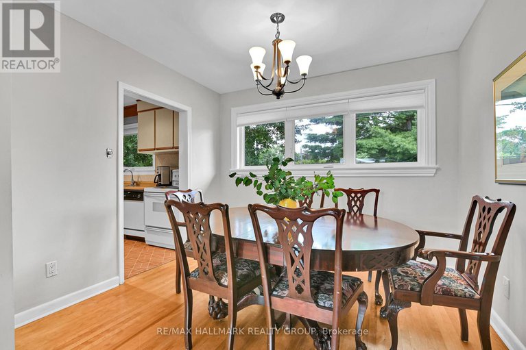 28801055/1256-field-street/bel-air-park/ottawa/ontario/K2C2R2_8
