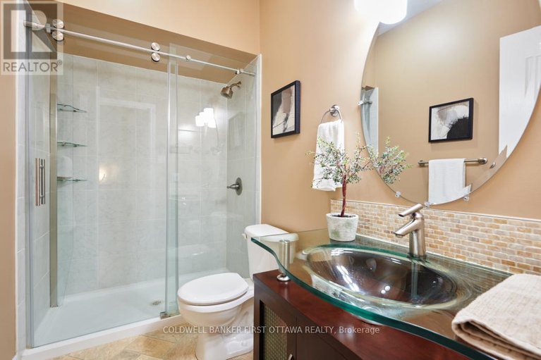 28855279/39-sable-run-drive/stittsville-central/ottawa/ontario/K2S1W8_24