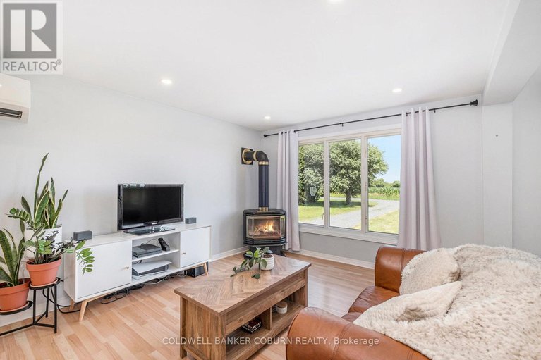 28629773/1560-mclaughlin-road/north-dundas-winchester-twp/north-dundas/ontario/K0A1R0_7