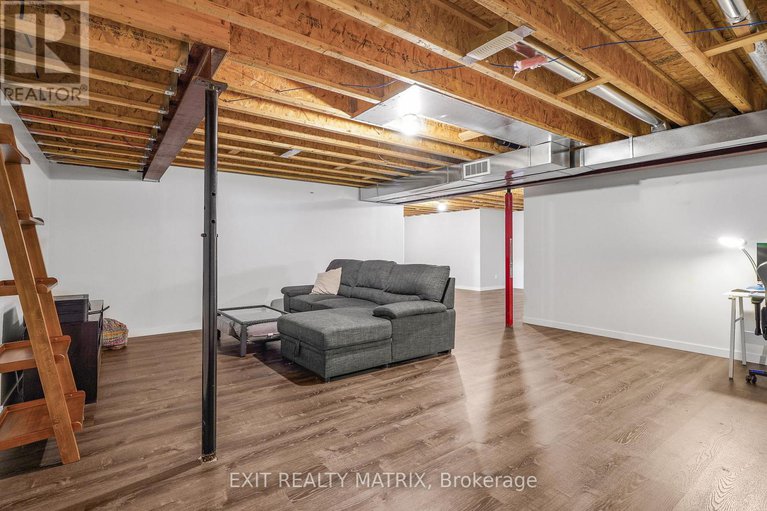 29368222/128-lyon-street/embrun/russell/ontario/K0A1W0_25