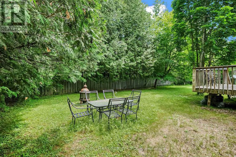 28579608/1048-kerwin-road/kanata-north-east/ottawa/ontario/K2K1X7_25