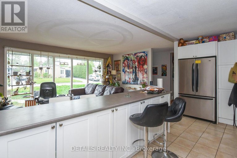 28359249/970-shamir-avenue/elmvale-acresurbandale/ottawa/ontario/K1G2T2_33
