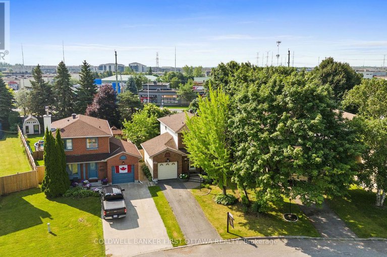 28600094/1883-des-prairies-avenue/queenswood-heights-south/ottawa/ontario/K1E2R5_37