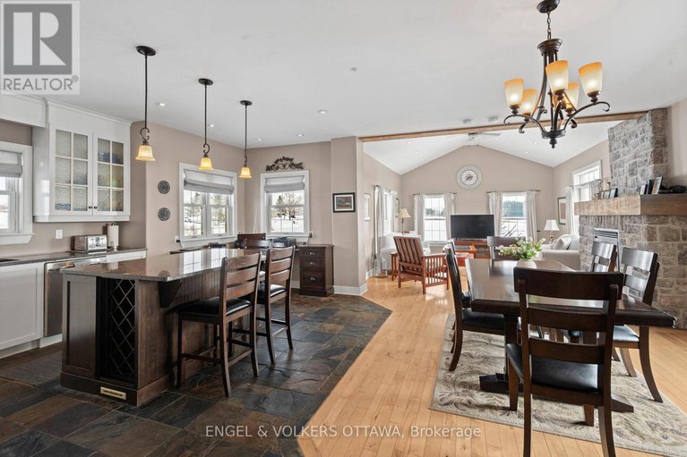 29381440/5165-canon-smith-drive/fitzroy/ottawa/ontario/K0A1X0_5