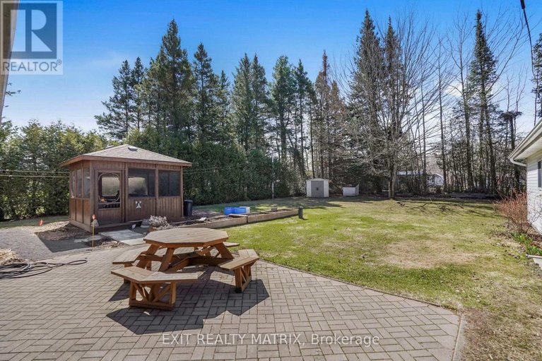 29639262/3520-pattee-road/east-hawkesbury/ontario/K6A2R2_27