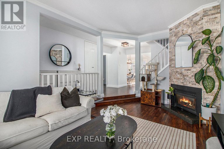 29002089/1105-taffy-lane/convent-glen-north/ottawa/ontario/K1C1Y4_5