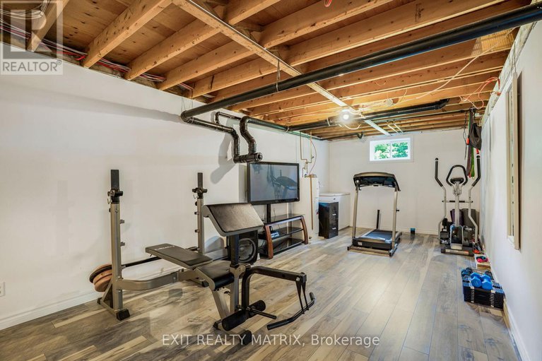 28853984/2896-front-road/east-hawkesbury-twp/east-hawkesbury/ontario/K6A2R2_20