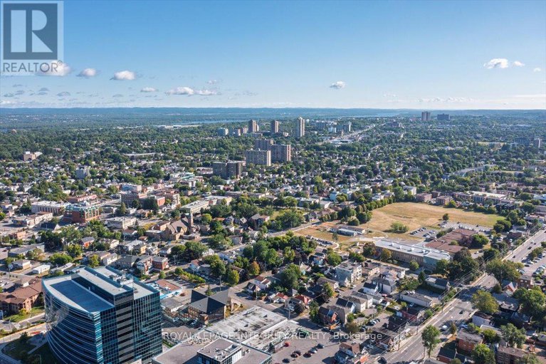 28800164/17-columbus-avenue/overbrook/ottawa/ontario/K1K1R2_48