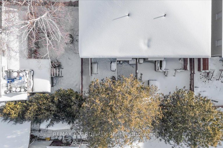 29360290/255-avondale-avenue/westborohampton-park/ottawa/ontario/K1Z7G7_47