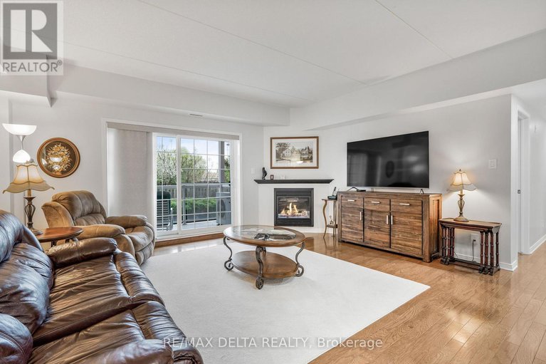 28334884/104-2360-albert-street/town-of-rockland/clarence-rockland/ontario/K4K0C4_13