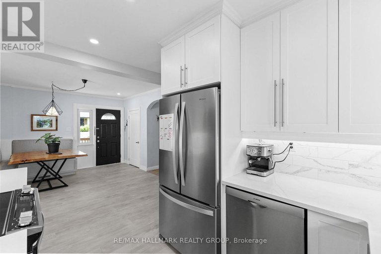 28783235/1622-drake-avenue/riverview-park/ottawa/ontario/K1G0L8_8