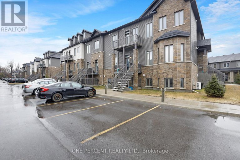 29612746/i-735-dearborn-private/blossom-parkkemp-parkfindlay-creek/ottawa/ontario/K1T0W3_29