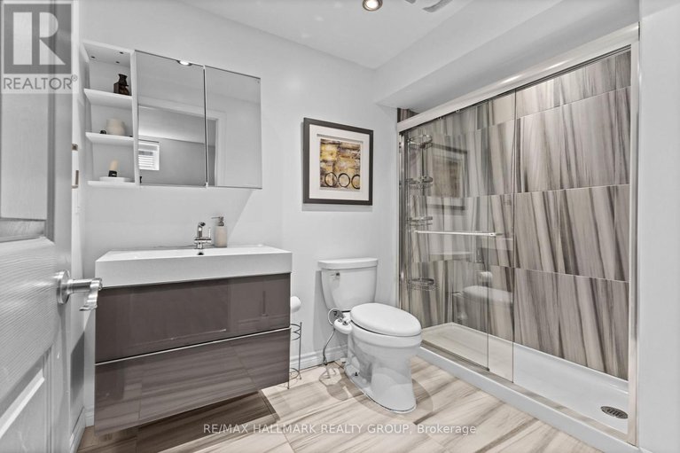 29212305/2266-prospect-avenue/alta-vista/ottawa/ontario/K1H7G4_33