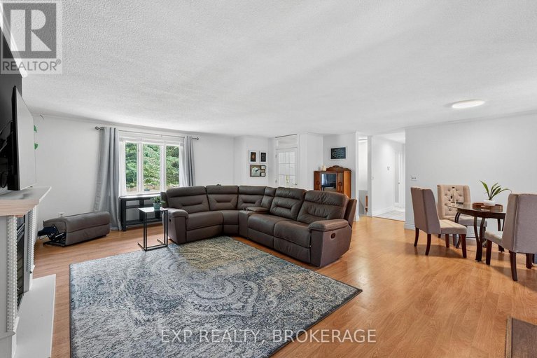 28599608/1500-blakeys-point-road/augusta-twp/augusta/ontario/K0E1T0_12