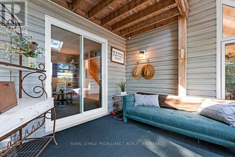 28457440/399-hardwood-ridge/lanark-highlands-dalhousie-twp/lanark-highlands/ontario/K0G1K0_27