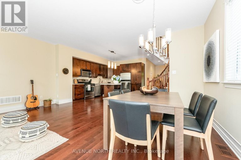 28359257/92-encore-private/city-viewskylinefisher-heightsparkwood-hills/ottawa/ontario/K2E0A2_12