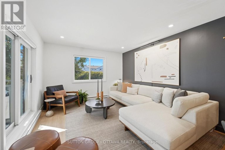 29632845/101-268-lorry-greenberg-drive/hunt-club-parkgreenboro/ottawa/ontario/K1T3K1_8