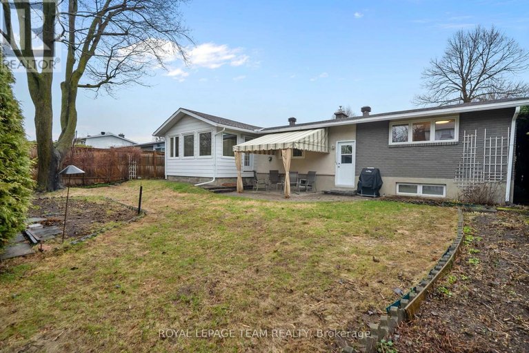 29622304/45-welkin-crescent/borden-farmstewart-farmcarleton-heightsparkwood-hills/ottawa/ontario/K2E5M4_31