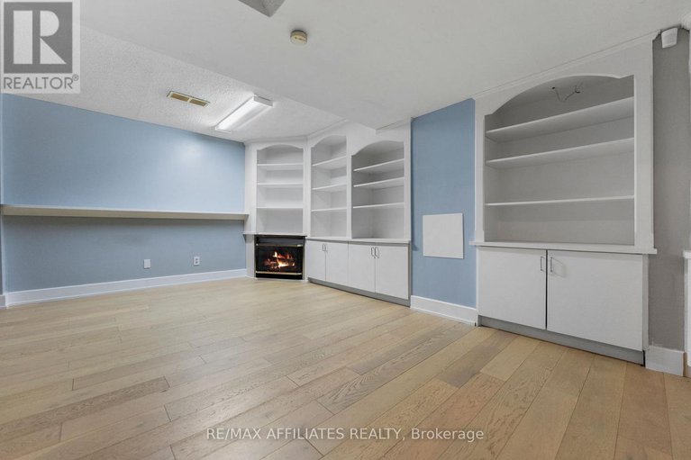 29162988/31-exeter-drive/on-the-green/ottawa/ontario/K2J1Z9_22