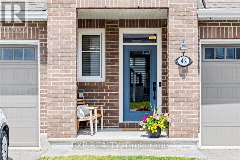 28491066/42-jardiniere-street/remainder-of-stittsville-area/ottawa/ontario/K2S2K3_2