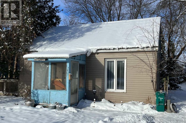 29182655/2821-haughton-avenue/britannia/ottawa/ontario/K2B6Z2_1