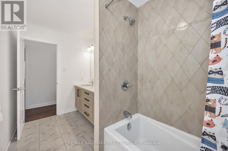 28574225/756-cappamore-drive/half-moon-bay/ottawa/ontario/K2J6W3_31