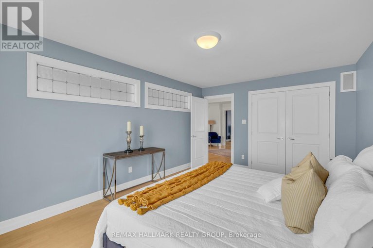 28251358/15-marwood-court/stonebridge/ottawa/ontario/K2J5G1_25