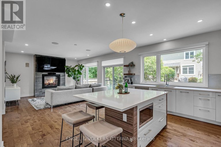 27931085/231-daniel-avenue/ottawa-westtunneys-pasture/ottawa/ontario/K1Y0C7_18