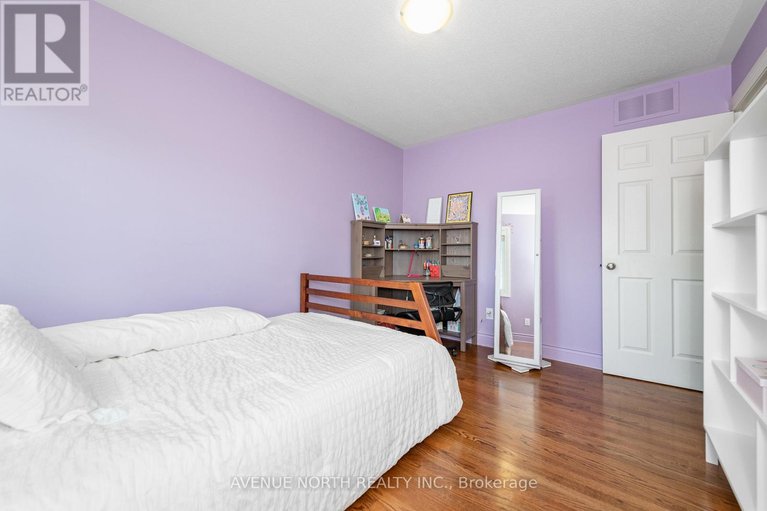 29331804/184-felicity-crescent/mer-bleuebradley-estatesanderson-park/ottawa/ontario/K1W0C2_32