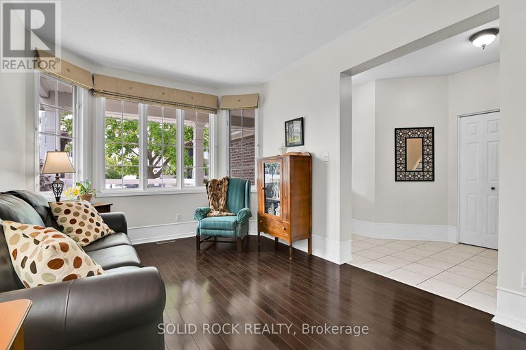 28645077/1824-mccallum-drive/fallingbrookgardenway-south/ottawa/ontario/K4A3T7_9
