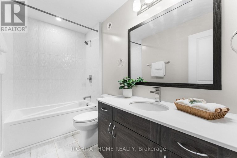 29644491/35-plank-street/emerald-meadowstrailwest/ottawa/ontario/K2V0M8_20